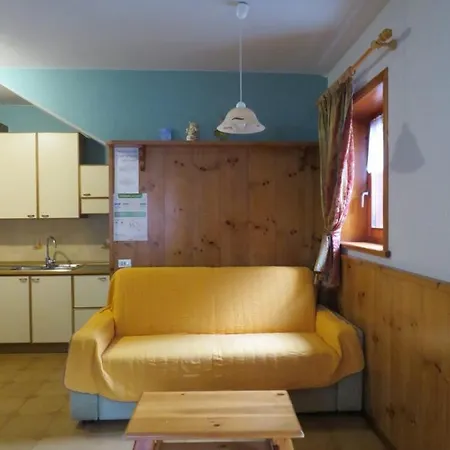 Giglio Della Montagna Apartment *